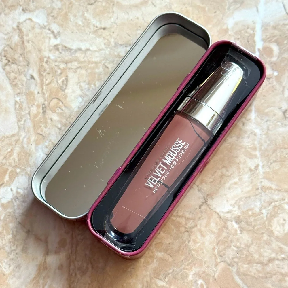 Hard Candy Velvet Mousse Matte Lip Color Tin, 1218 Spider Orchid, .23 oz